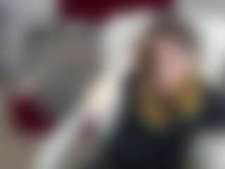 Live cam show with AlexaAmour - Gray Eyes on Instabang