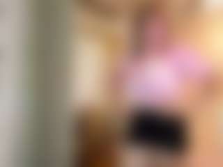 Live cam show with BrandyBenecke - Moaning on Camsoda