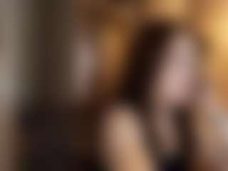 Live cam show with BrandyBenecke - New Spank on friskycurves.com