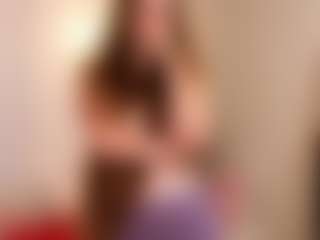 Live cam show with CaylaAdamczak - Public Mature on TeamSkeetLive
