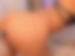 ChloeObril's Live Sex Cam Show