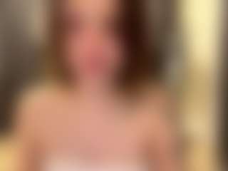 Live cam show with Milana - Big Tits Brown Hair on Camsoda