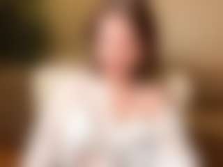 Live cam show with Milana - Body Massage on Cam Slut