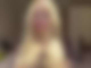 Live cam show with DawneWeisenstein - Athletic BBW on Dolls Live