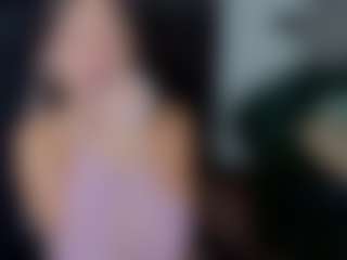 Live cam show with Doris-Kenller - Upskirt on studioflirtlive.com