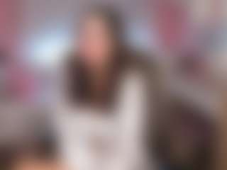 Live cam show with Doris-Kenller - Body Massage on sexylive.show