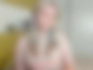 Live cam show with FrancescaParzych - Blue Eyes on Camsoda