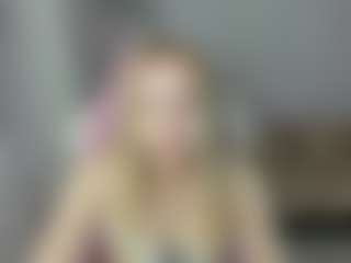 Live cam show with LindaBloomss - Tattoos on Livezox