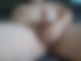 loveithard13's Live Sex Cam Show