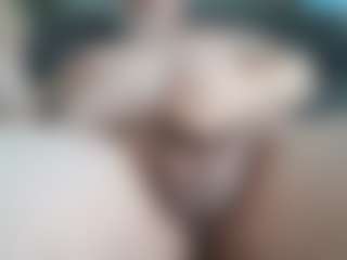loveithard13's Live Sex Cam Show