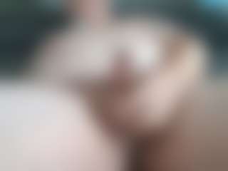 loveithard13's Live Sex Cam Show