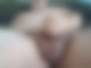 loveithard13's Live Sex Cam Show