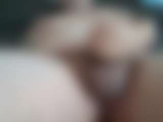 loveithard13's Live Sex Cam Show