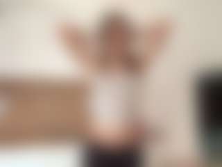 Live cam show with LucileGuidi - Sexy on CamClone