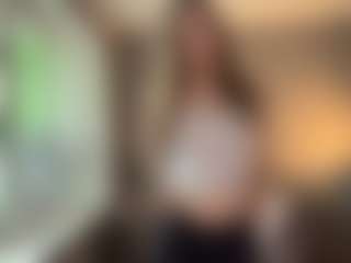 Live cam show with LucileGuidi - Dirty Talk on Gym Cam Girls
