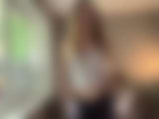Live cam show with LucileGuidi - Sexy on Camiplay Live