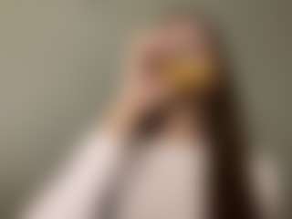 Live cam show with MapleZachariades - Raven Hair on live18s.com