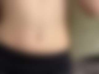Live cam show with MapleZachariades - Raven Hair on justonemore.cc