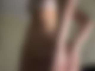 MapleZachariades's Live Sex Cam Show