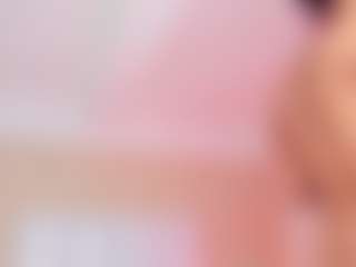 Live cam show with mature-whore - Ebony on Gym Cam Girls | colombia