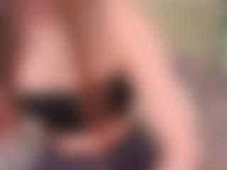MiaKep's Live Sex Cam Show
