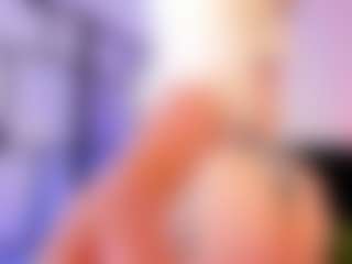Live cam show with MiuMaka - Thick on luckytryst.com