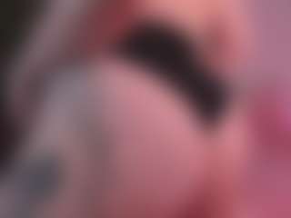 Live cam show with MiuMaka - Thick on xxxlivecams.org