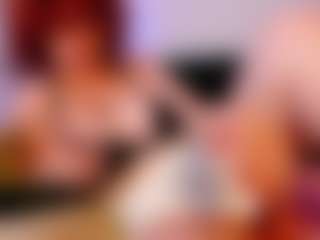 Spettacolo in cam dal vivo con MiuMaka - Handjob su Camsoda