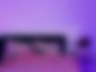 Live cam show with MiuMaka - Upskirt on Gym Cam Girls