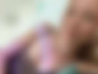 RefugiaForbus's Live Sex Cam Show