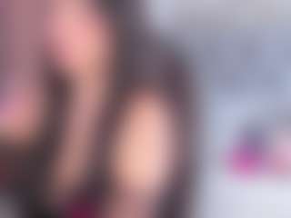 Live cam show with Aili-queen - Body Massage on Camsoda