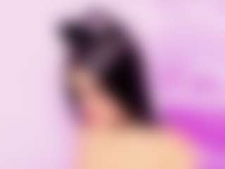 Live cam show with ALISSAHOWARD - Colombia on AdultVida.com