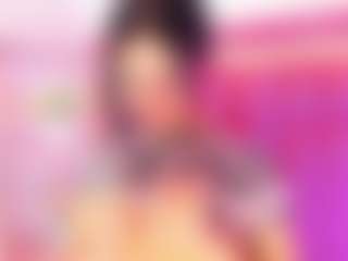 Live cam show with ALISSAHOWARD - Brown Eyes on Camsoda