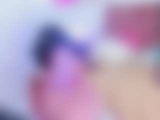 Live cam show with BiancaBueen - Middle Aged on xblisslive.com