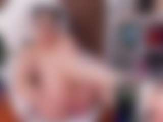 ellie-smith69's Live Sex Cam Show