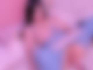 Live cam show with ellie-smith69 - Cute on Streamer API