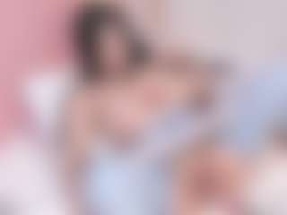 ellie-smith69's Live Sex Cam Show