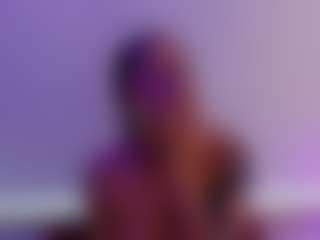 Live cam show with Sara-zc - Facial Piercings on AdultVida.com