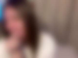 Live cam show with Julia - Smoking on Camsoda