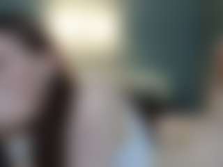 Live cam show with Julia - Cute on Camsoda