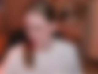 Live cam show with alison-doo - Submissive on fuck-show.com