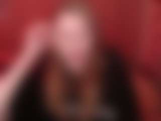 Live cam show with alison-doo - Geek on Instabang