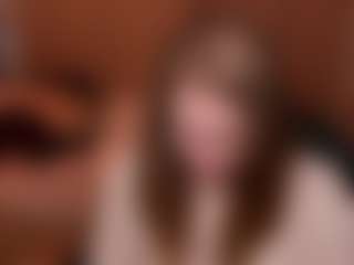 Live cam show with alison-doo - Geek on sexylive.show