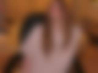 Live cam show with alison-doo - Geek on fuklive.com