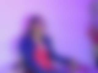 emily77's Live Sex Cam Show