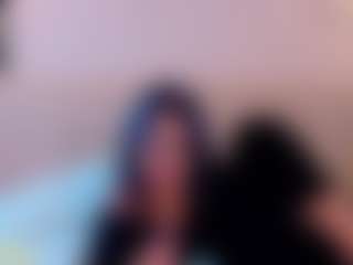 Live cam show with HollyPratt - College on galaxygirlnitro.com