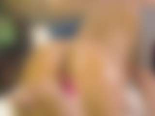 Live cam show with IrisSwift - Cuckold on Camsoda