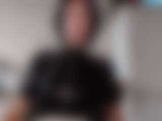 Live cam show with JeannettaCossa - Blue Eyes on madthumbs