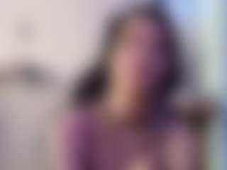 Live cam show with JeannettaCossa - Thin on intimatelivegirls.com
