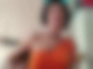 Live cam show with JeannettaCossa - Red Hair on Milf Play
